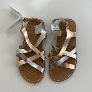 NWT-Gymboree Girls Metallic Straps Sandals